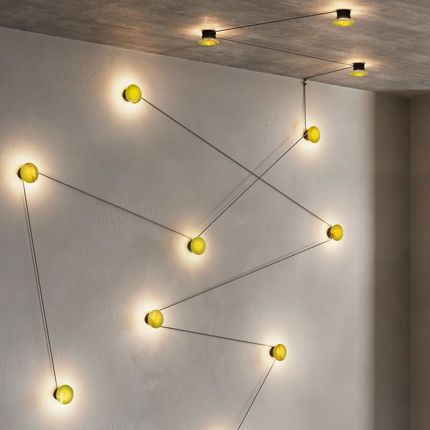 Azou 5 Wall Light - Image 3