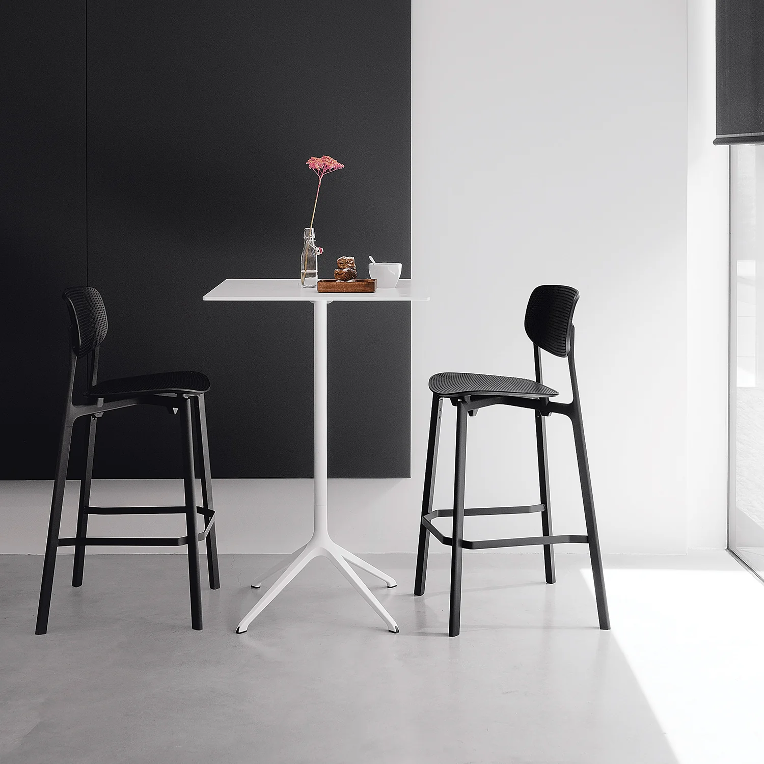 Colander Stool - Image 11