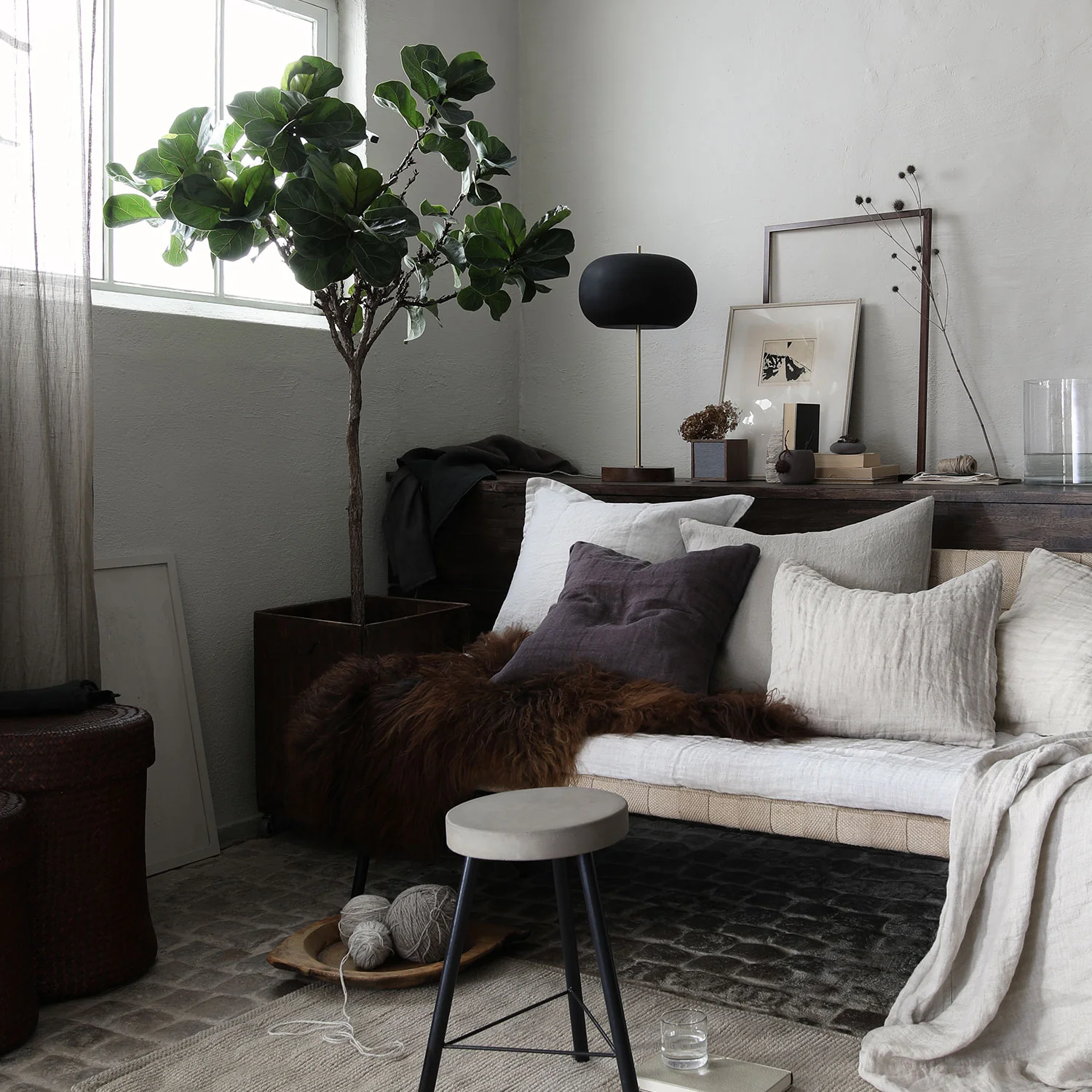 Sunshine Linen Cushion - Image 16