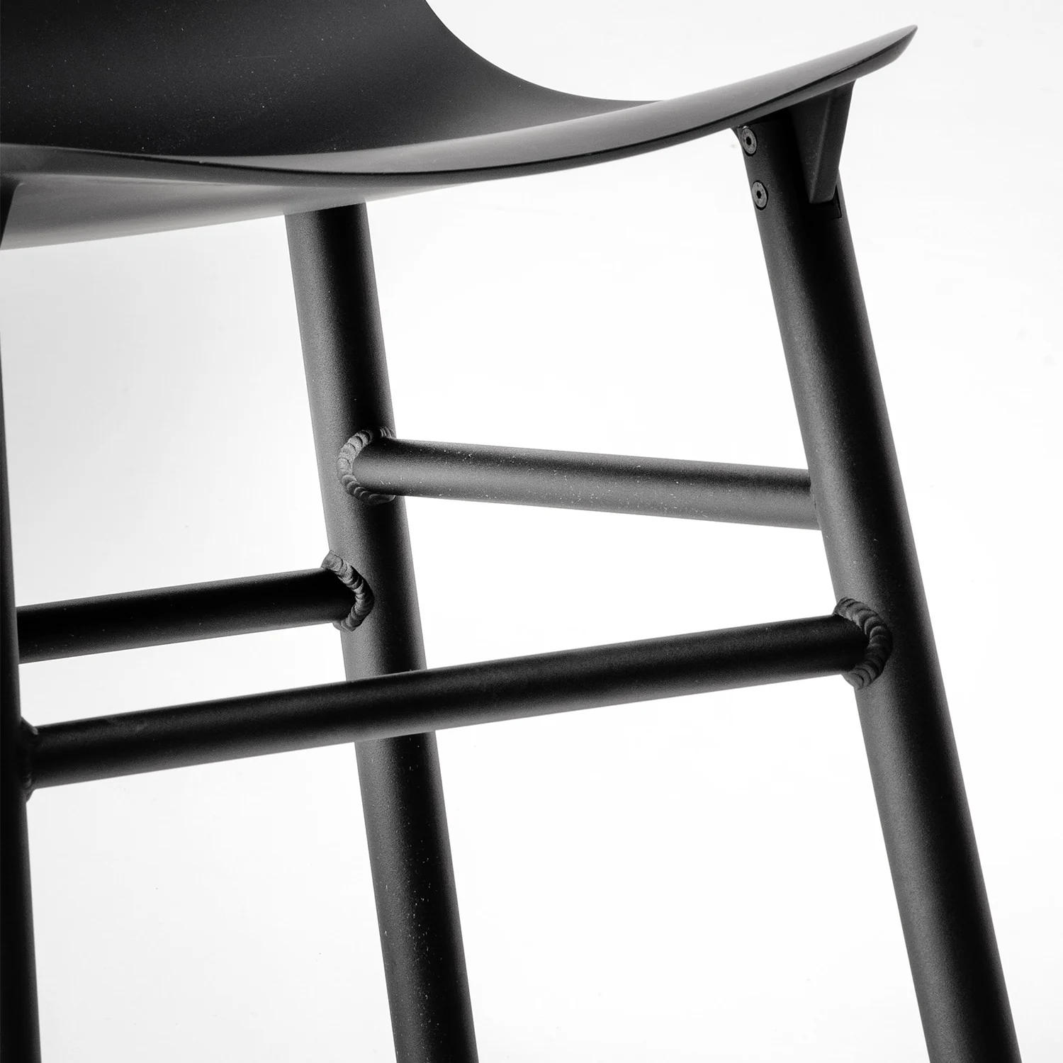 Sharky Chair, Aluminium Legs - Image 10