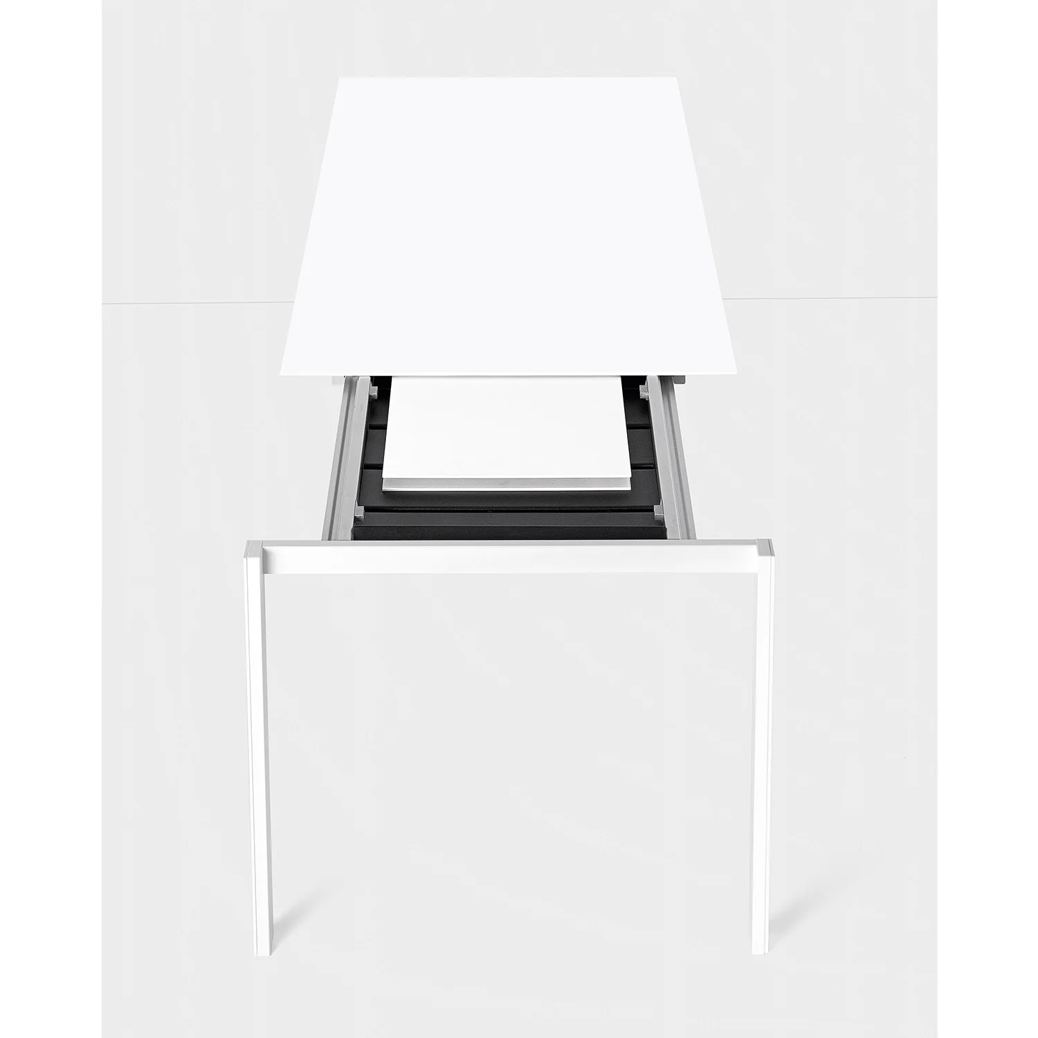 Thin-K Outdoor Extendable Table - Image 13
